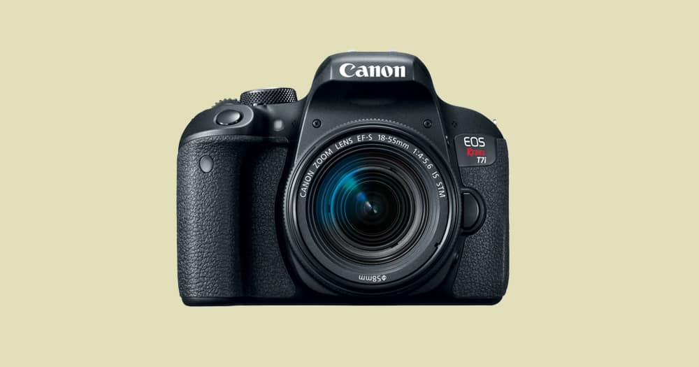 Nikon D5600 DSLR Camera with 18-55mm Lens+24.2MP DX-format CMOS sensor and  EXPEED 4 image processor Intermediate Bundle 