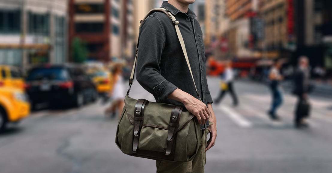 7 Best Camera Messenger Bags for Photographers in 2023
