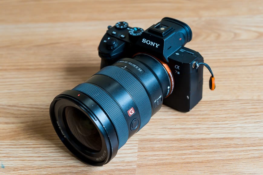 fe mount lenses with fixed maximum aperture wide-angle zoom