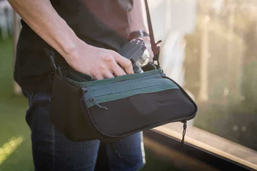 The Built-in Pouch can be worn as a shoulder bag or a waist pack and used in conjunction with the PGYTECH OneMo Backpack
