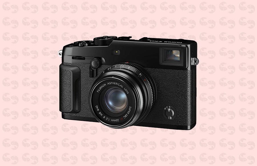 Best mirrorless cameras for street: X-pro 3 with 4k video and excellent image processor