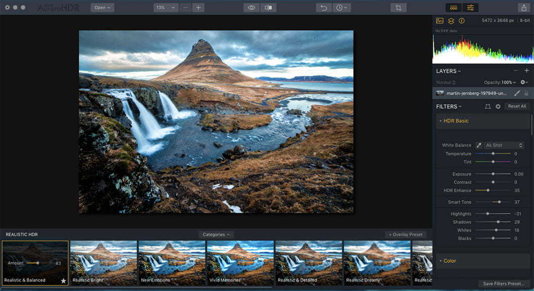 Aurora HDR is one post processing app used by landscape photographers for bracketing to merge photos with different exposure settings.