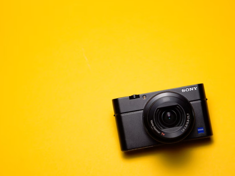 sony compact digital camera