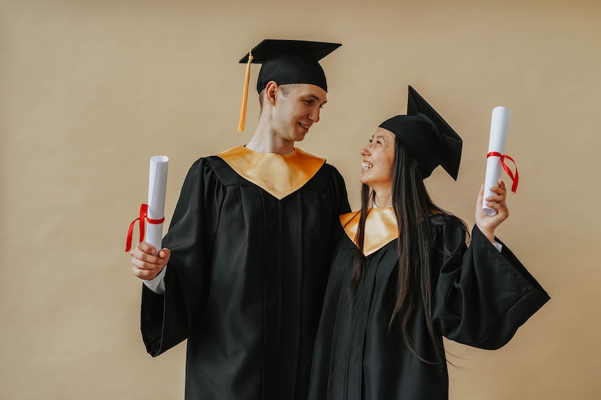 Graduating in style: Check out these top-notch photo poses for men to ... |  TikTok