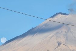 photo of popocatepetl volcano and ufo