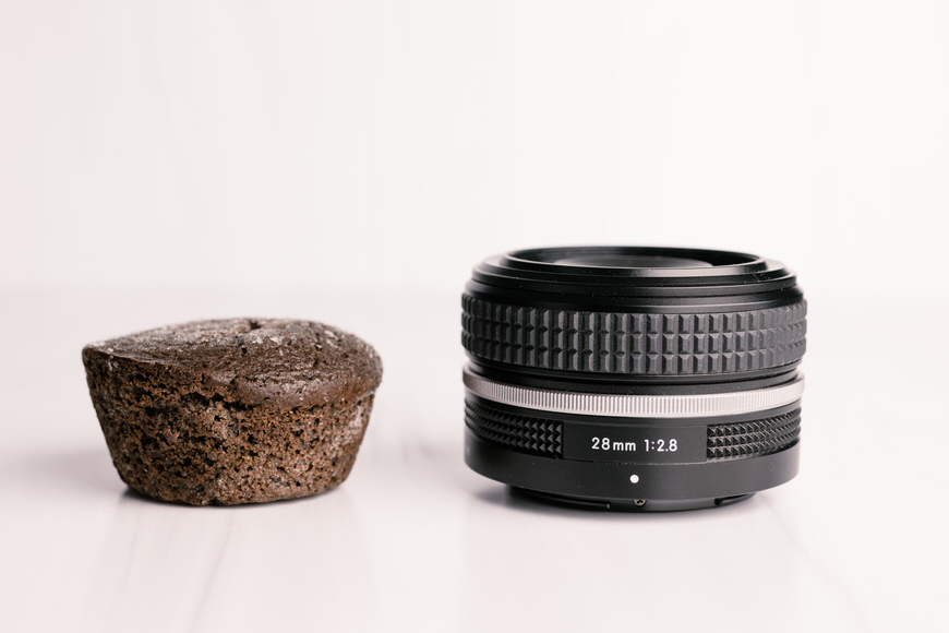28mm lens for travel photography