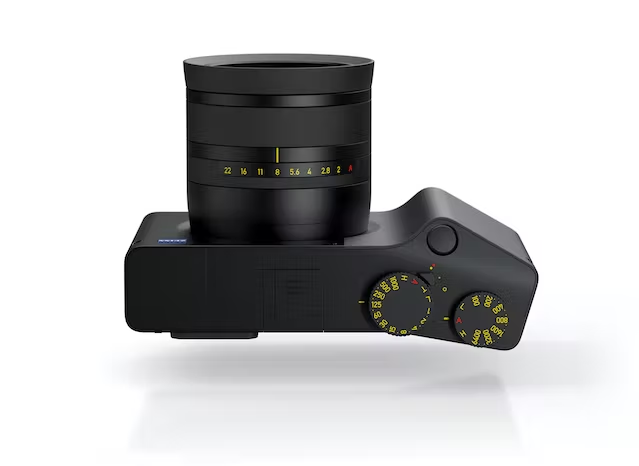 photo of zeiss zx1 camera
