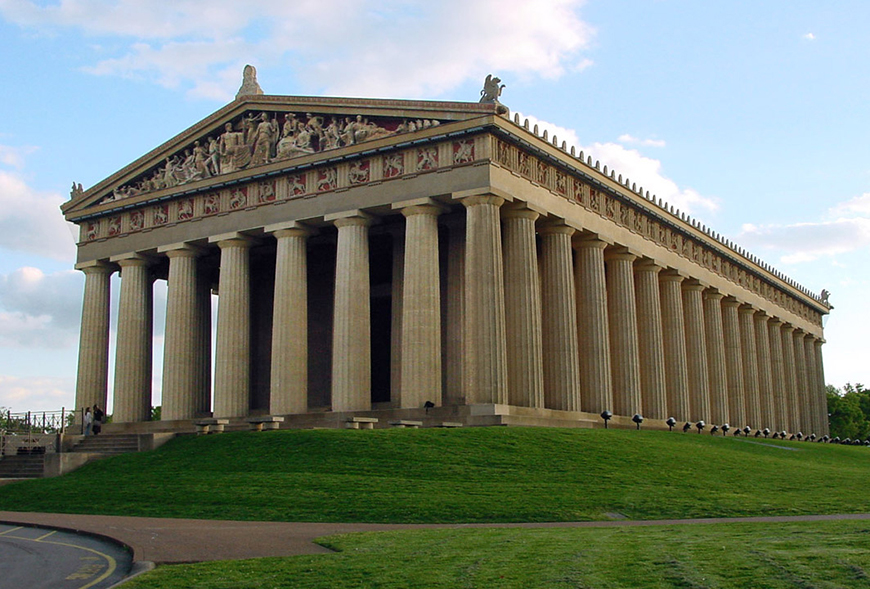 A large building with pillars.