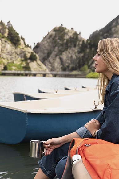 Best Boat Photography Poses for Couples and Solo Shoots 6