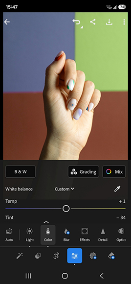 Easy Mobile AI Apps for Better Nail Art Portfolio Photos 2