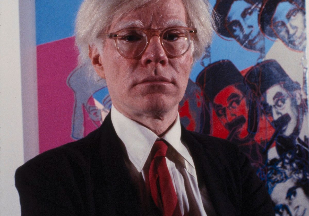 Andy_Warhol_at_the_Jewish_Museum_by_Bernard_Gotfryd
